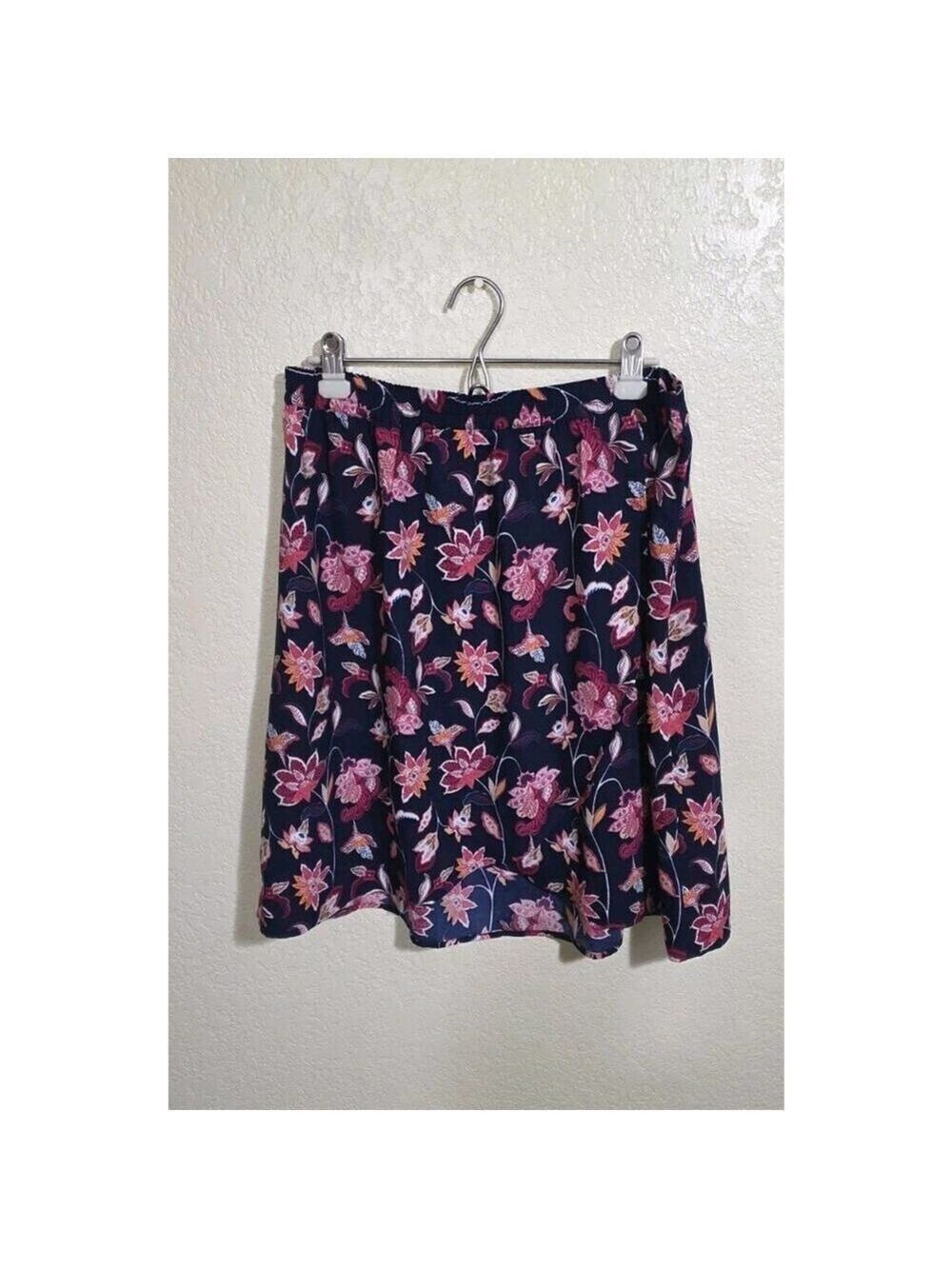 Loft Outlet Skirt Womens Dark Blue Multicolor Floral Satin Pull On Stretch L